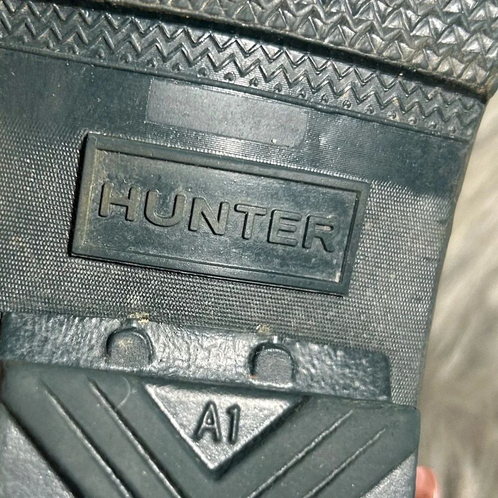 Hunter Girls' Original Gloss Chelsea Rain Boots Size 1